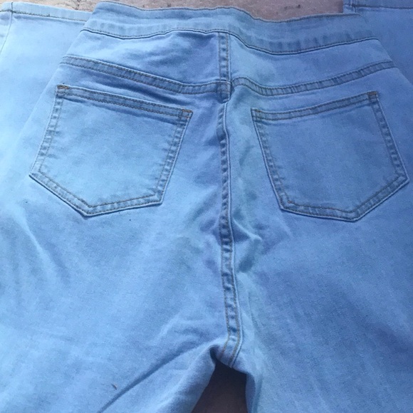 high rise ripped jeans - Picture 4 of 5